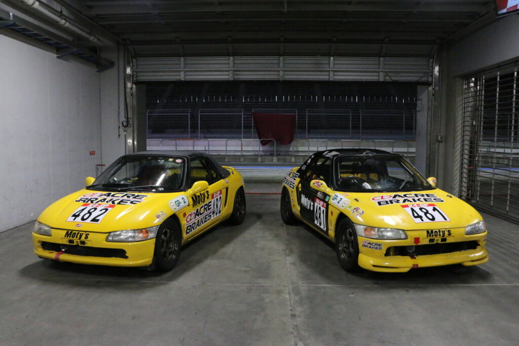 最後の1周にドラマ！2025 K4GP 夏の10時間耐久 結果は!? | 由元